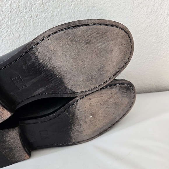 Frye Elyssa Black Leather Shootie Ankle Flat Boot Size 7.5 - Picture 12 of 16